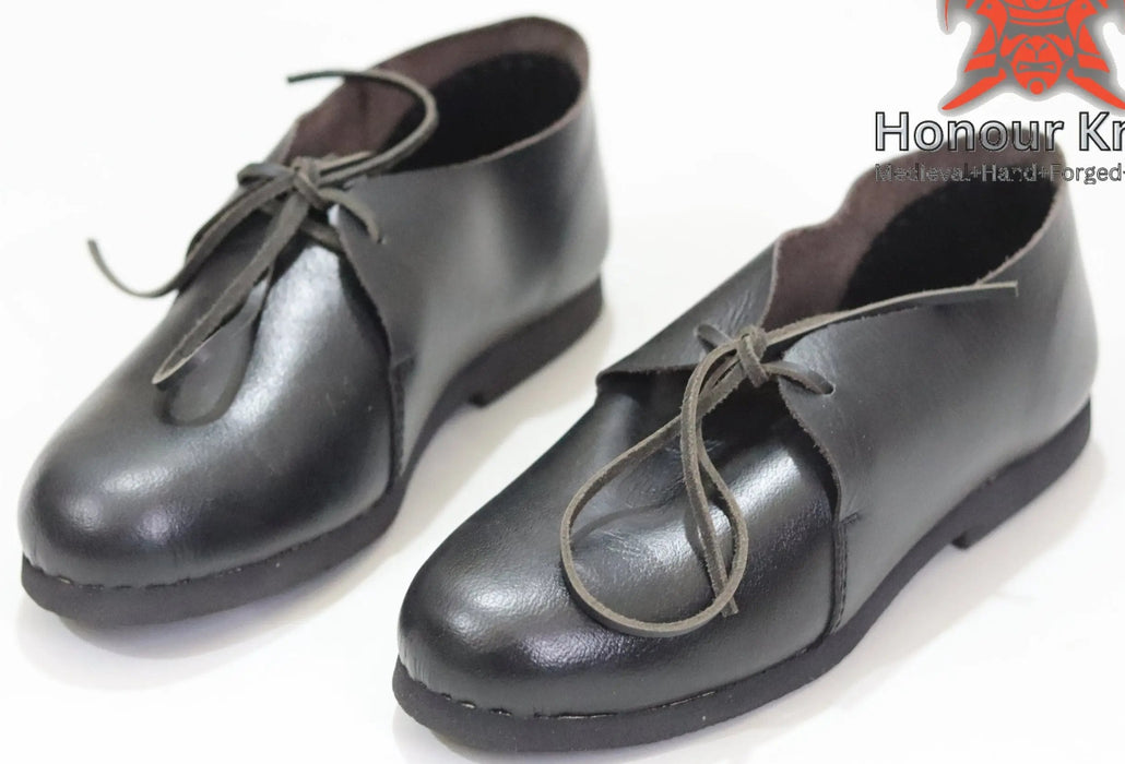 Historical reenactment shoes 18th century spanish style