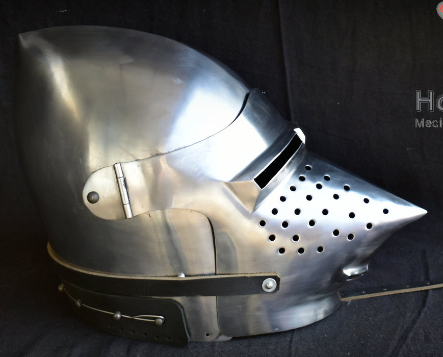 14th century Houndskull Bascinet Helmet replica with visor design for medieval knights and collectors.