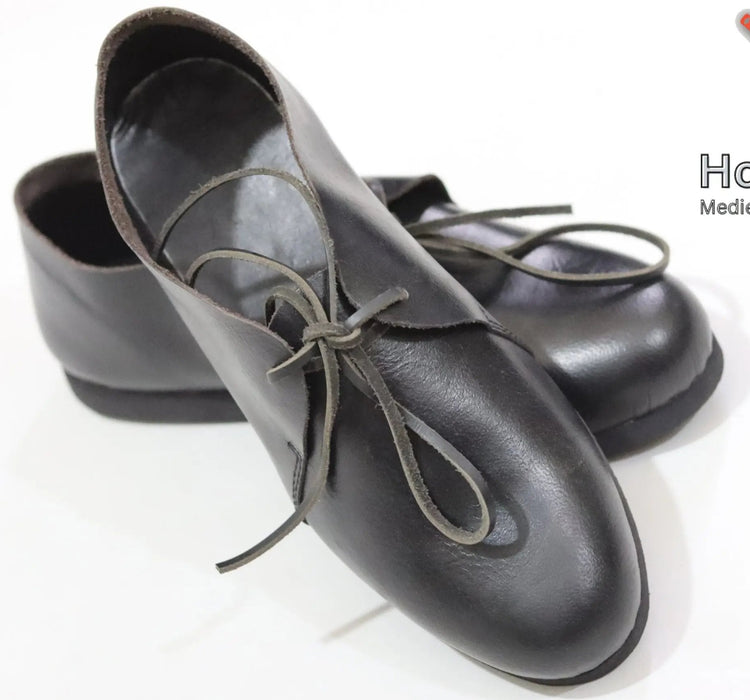 Living history spanish leather footwear