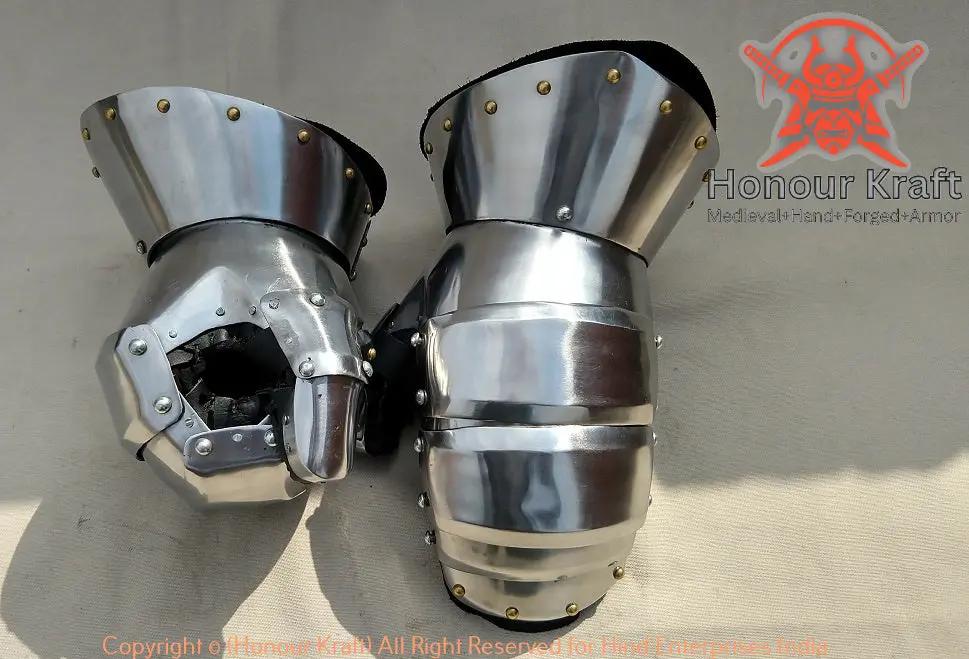 durable armored gauntlets for buhurt
custom-size plate mitten gauntlets