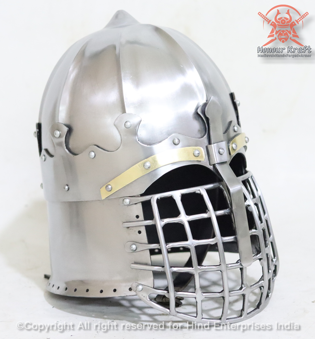 buhurt helmet with chainmail neck protection