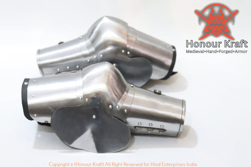 medieval arms harness for buhurt fighting