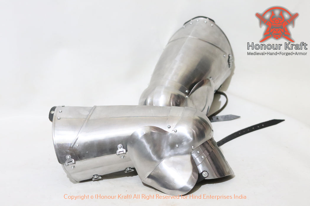 Reenactment grade 15th century steel leg protection
