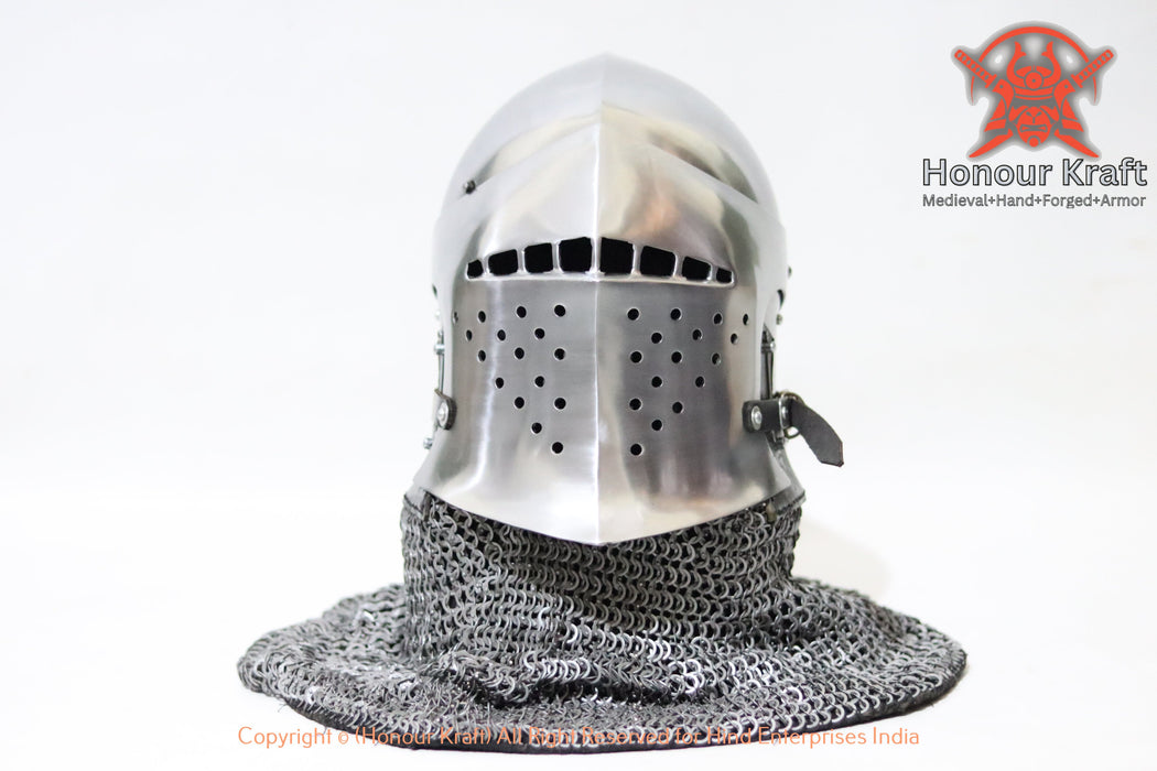 flat visor bascinet helmet for hmb fighting