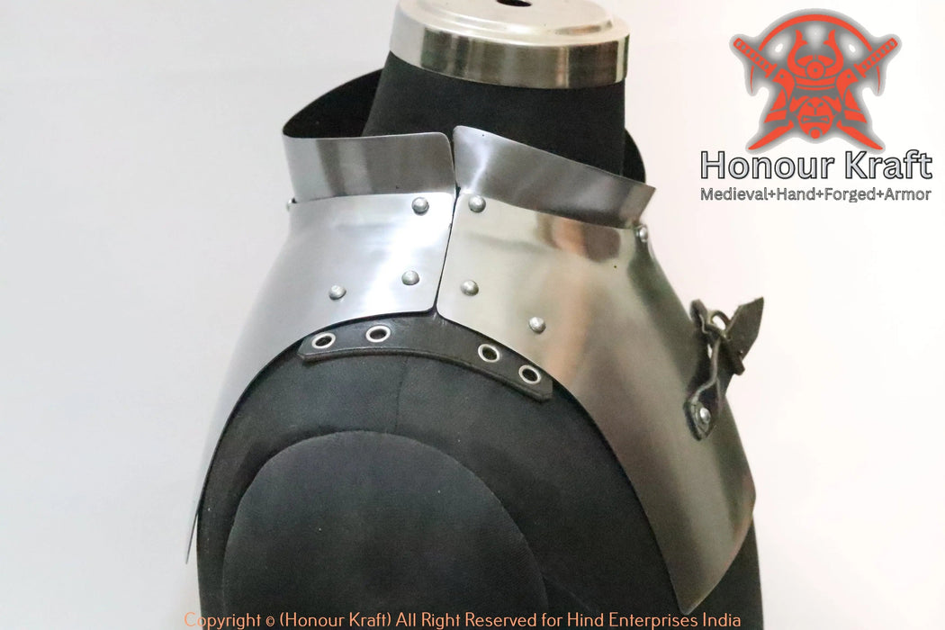 Heavy steel neck gorget armor for hmb and acl