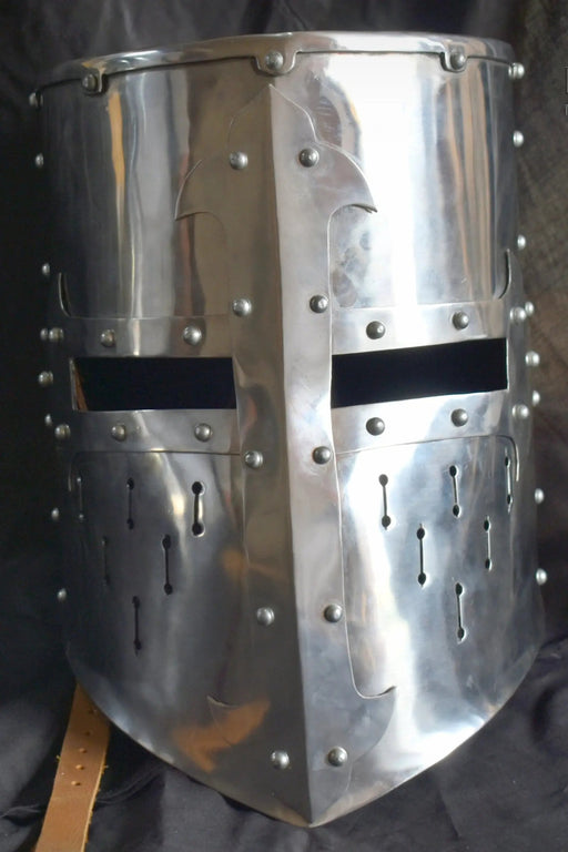 reenactment helmets, medieval armor, SCA helmets, HEMA gear, LARP armor, Viking helmets, historical reenactment, closed armet, houndskull helmet, battle-ready armor, medieval combat, handcrafted helmets, 16-gauge steel armor, 18-gauge stainless steel,
