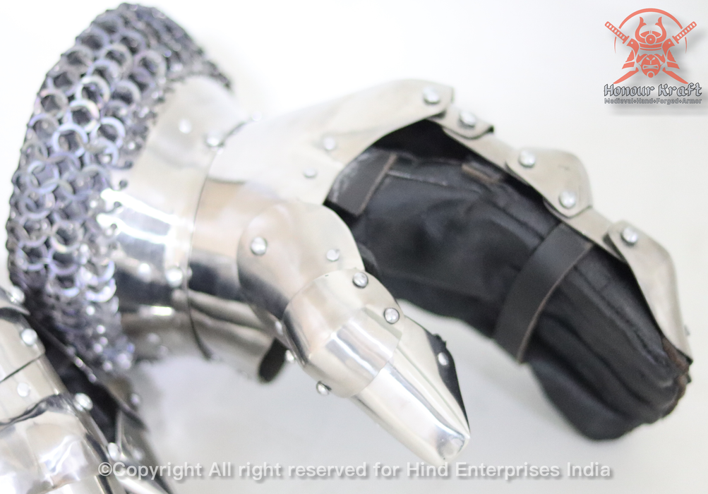 historical combat gauntlets