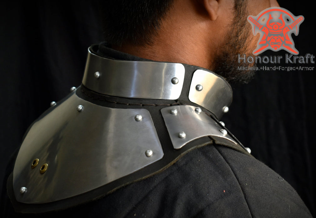 acl armored combat neck protection