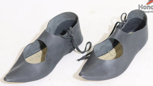 historical medieval footwear haithabu style shoes